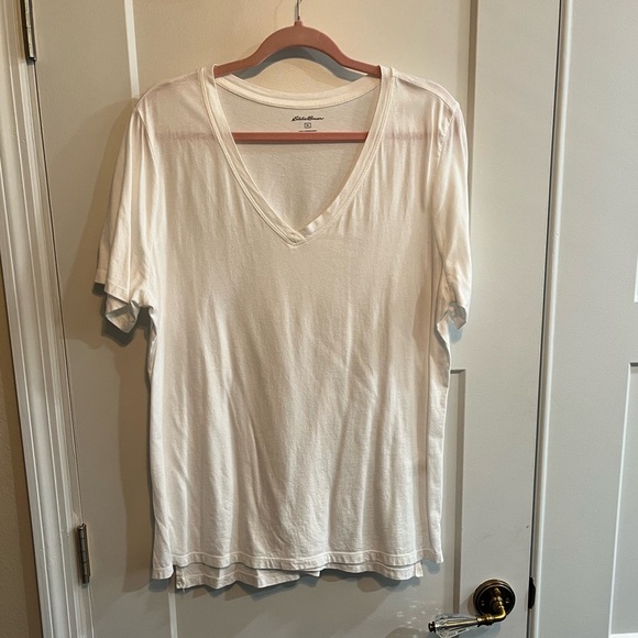 Eddie Bauer Classic White V-Neck Tee - Picture 1 of 3